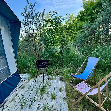 Camping Surf Spot - 4 Przyczepy Na Wynajem Tuz Przy Plazy 1 *